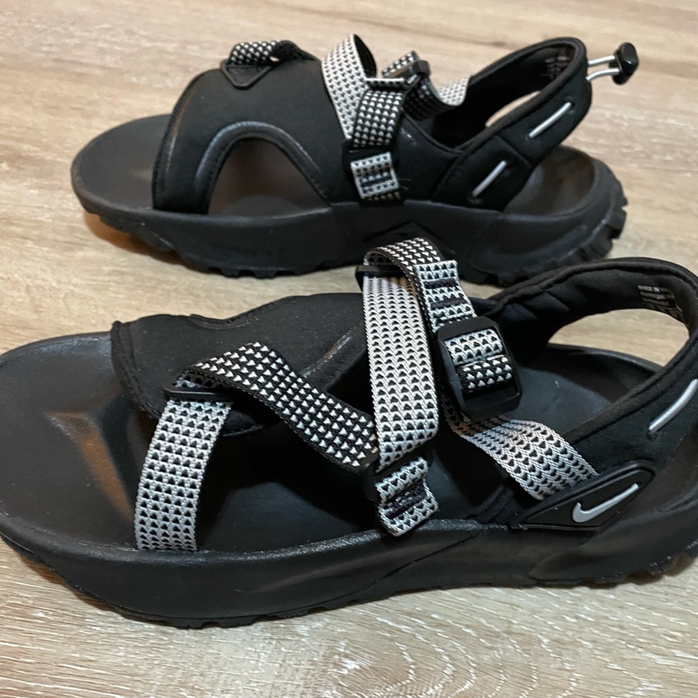 Women’s Nike Oneonta Sandal